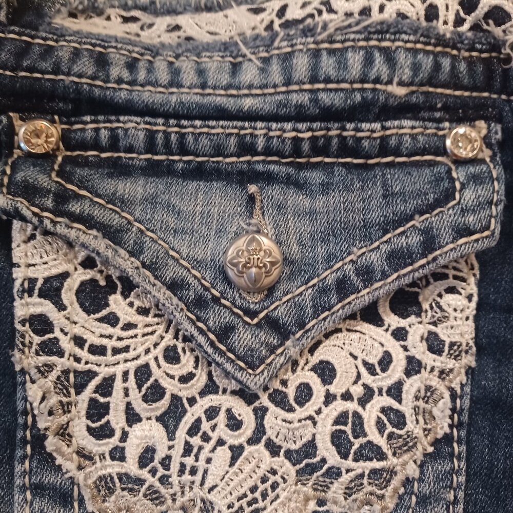 Miss Me Rhinestone Sequin Lace shorts Sz30